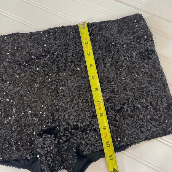 Zara Urban Outfitters & Alythea Textured Polka Seamless Bra Top & Shorts SET L - Picture 12 of 13